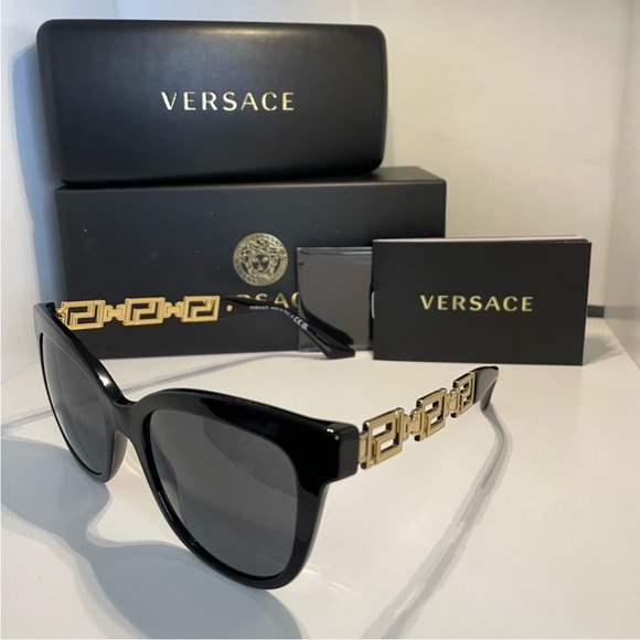 Versace Cat Eye Sunglasses AUTHENTIC - Picture 12 of 12